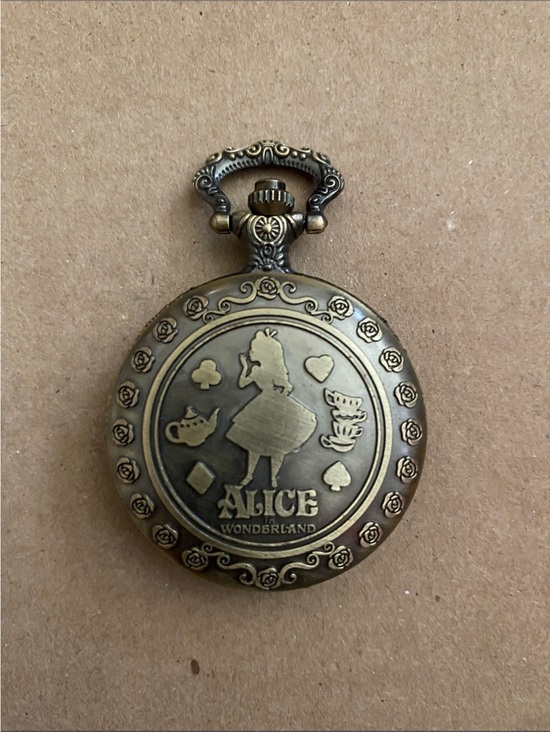 Accessories - Alice in Wonderland Vintage-Style Bronze Pocket Watch - Quartz